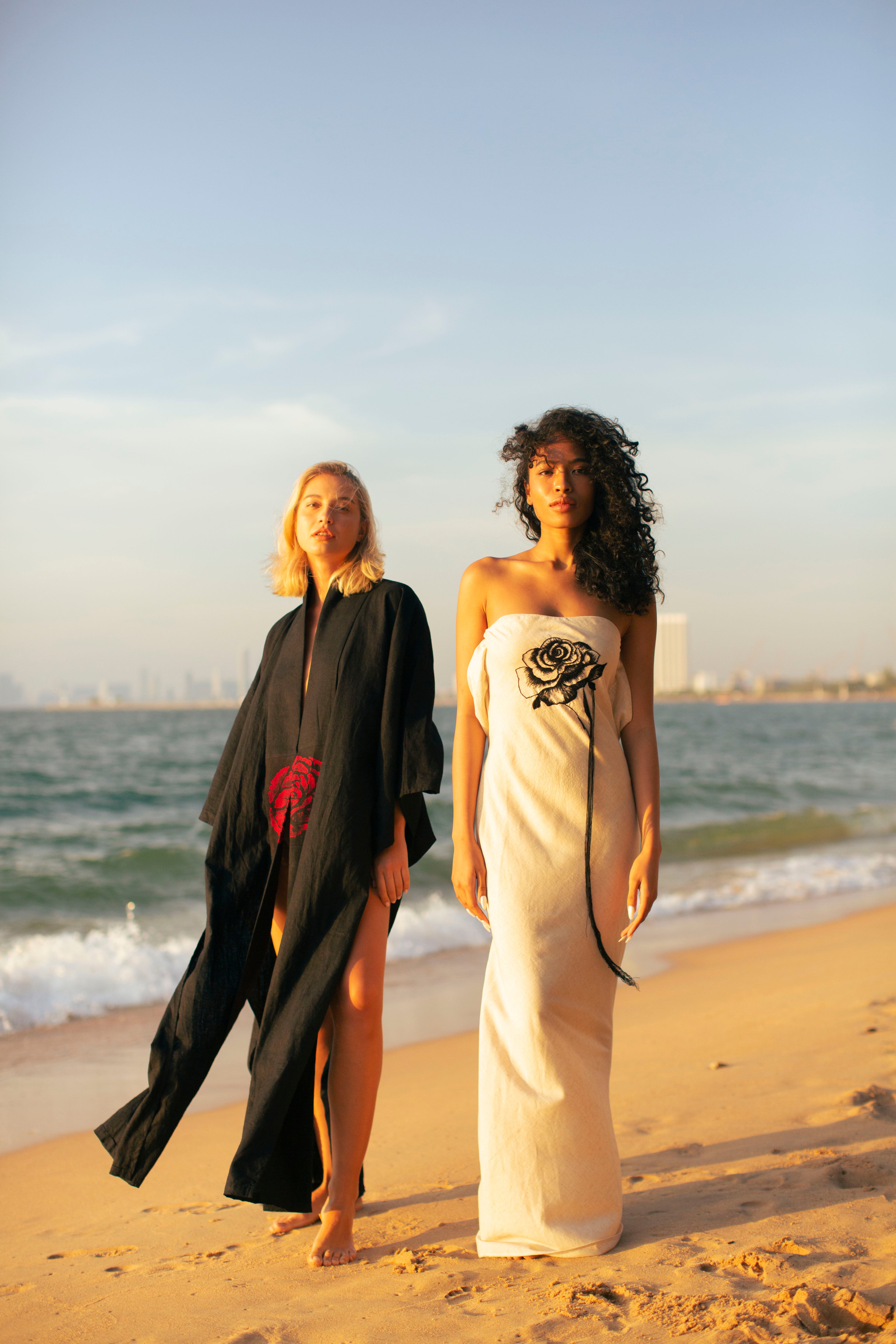 Lilia Robe Midnight Rose PARISSARA